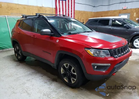 2018 Jeep Compass Trailhawk from USA, damaged, VIN 3C4NJDDBXJT451382